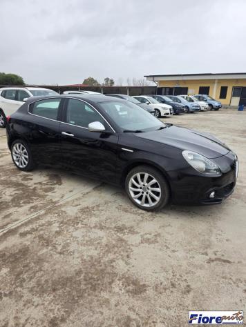 ALFA ROMEO - Giulietta - 1.6 JTDm 120 CV Super - Foto 2