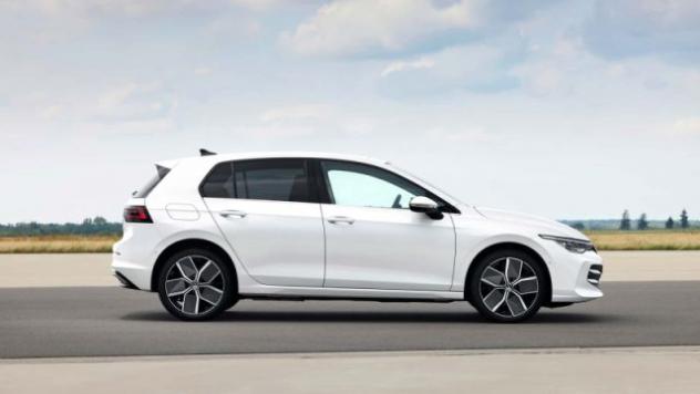 VOLKSWAGEN Golf 1.5 TSI eHybrid DSG Edition Plus rif. 23261677 - Foto 4