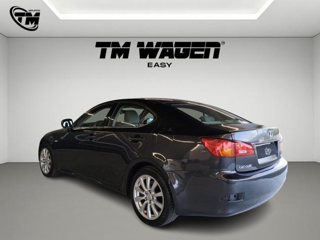 Lexus IS 220d MC Luxury - Foto 4