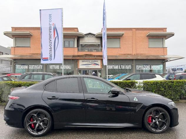 ALFA ROMEO Giulia (2016) Giulia 2.9 V6 Bi-Turbo AT8 Quadrifoglio
