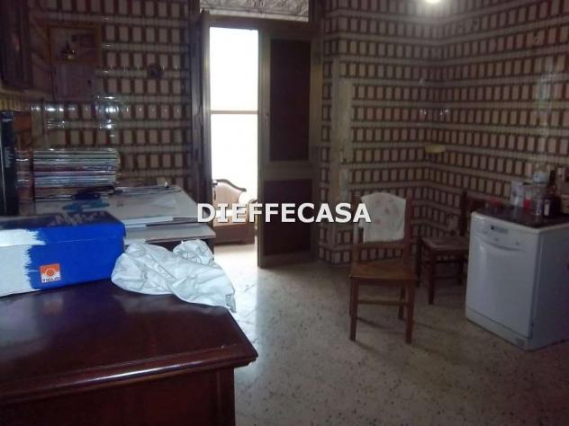 2005 - In vendita a Marsala casa da ristrutturare - Foto 2