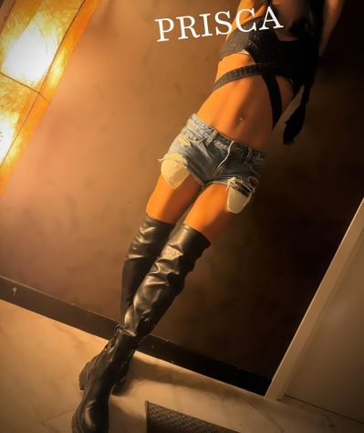 MASSAGGI SENSUALI MASSIMO RELAX E PRIVACY PER MOMENTI MAGICI Tel:3793995254