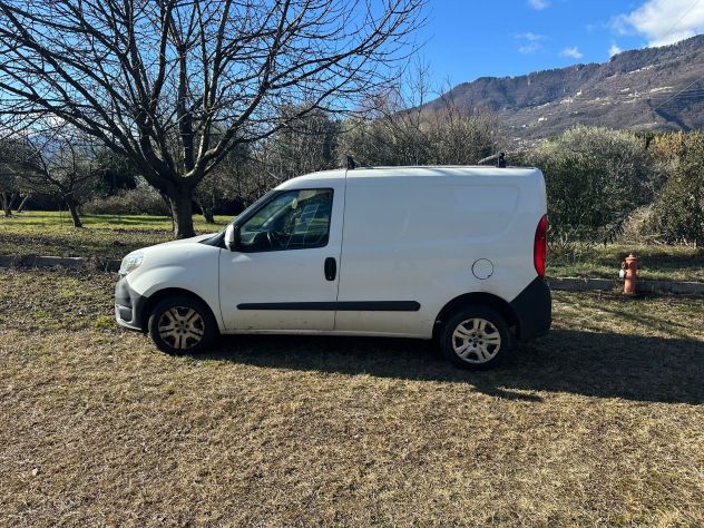 Autocarro Fiat Doblò - Foto 5