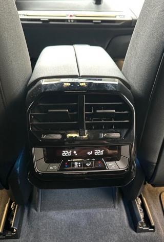 Bmw IX xDrive 40 Pacchetto Sportivo - Foto 7
