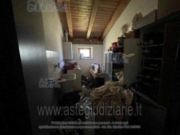 IMMOBILI-IMMOBILE RESIDENZIALE-Via Petiva 4 - Foto 5