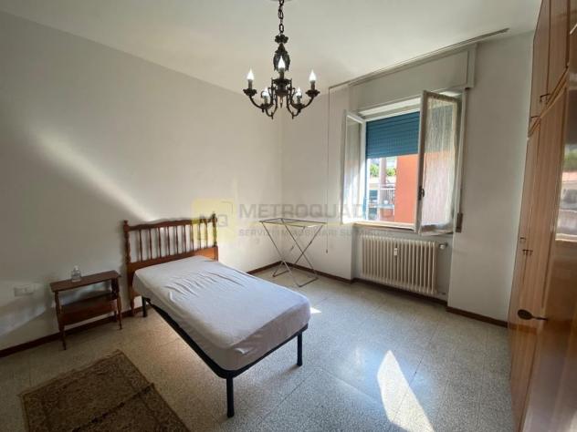 Lecco, Zona Turati, ampie camere in affitto perfette per studenti - Foto 9