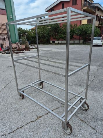 DUE CARRELLI PER SALUMI
