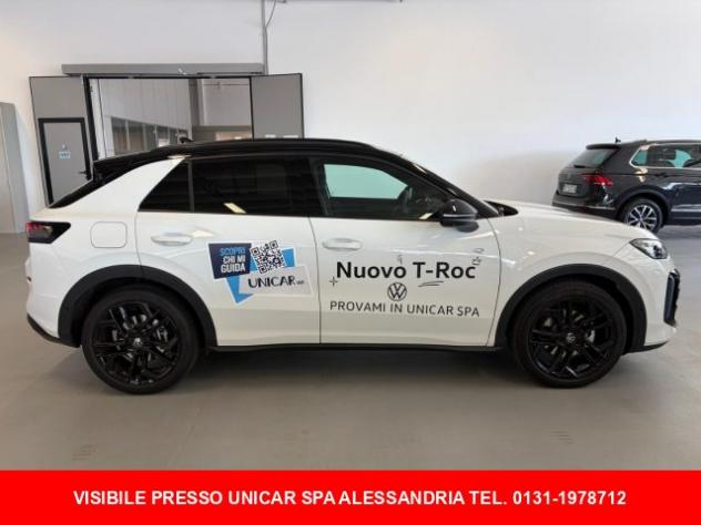 VOLKSWAGEN T-Roc 1.5 BENZ-MILD/HYBRID 150CV "R-Line" AZIENDALE rif. 23795936 - Foto 4