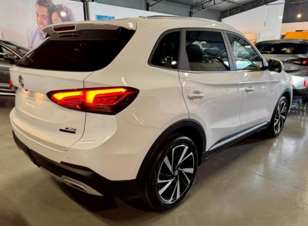 MG ZS Hybrid+ Luxury rif. 23274155 - Foto 4