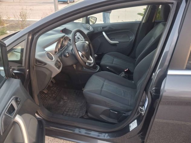 Ford Fiesta 1.6 TDCI Zetc 5P - Foto 6