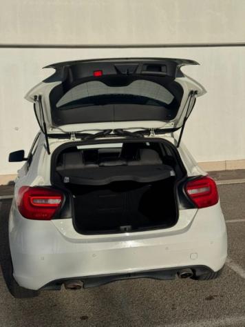 MERCEDES-BENZ A 200 CDI Automatic Sport rif. 23122832 - Foto 5