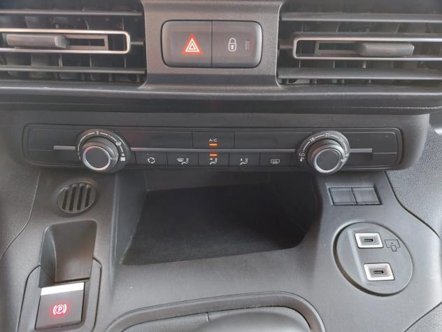 FIAT Doblò 1.5 B-HDi 102cv E6E AUTOCARRO 5 posti / IVA esclusa - Foto 8