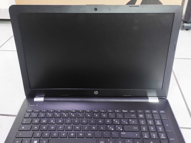 Notebook HP - 15-BS042NL (vano superiore difettoso) - MILANO - Foto 6