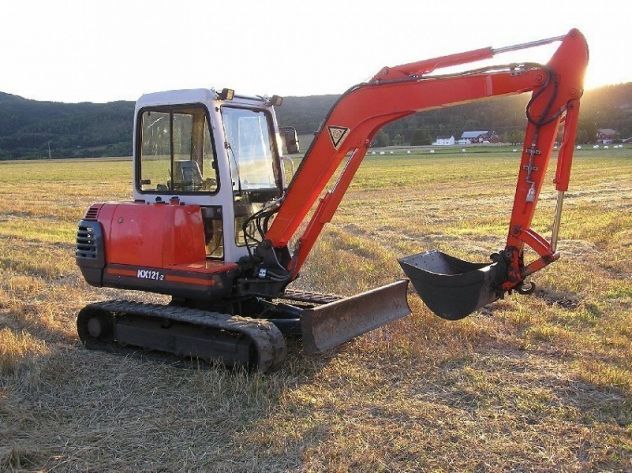 Kubota KX 121-2