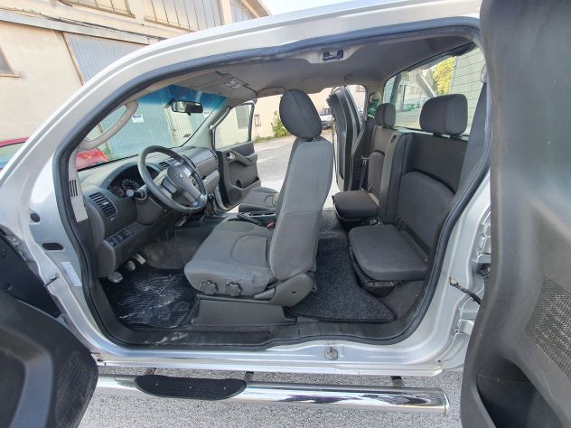 Nissan Navara (D40) 2.5 dCi 174CV 4WD Cabina Singola SE - Foto 8