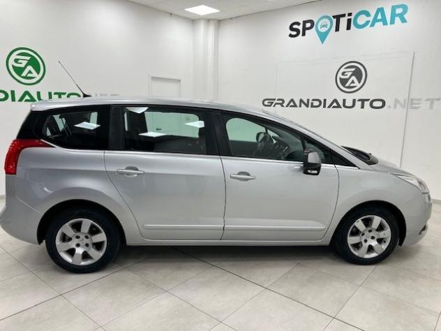PEUGEOT 5008 I - 1.6 hdi 8v Active 115cv rif. 22790433 - Foto 5
