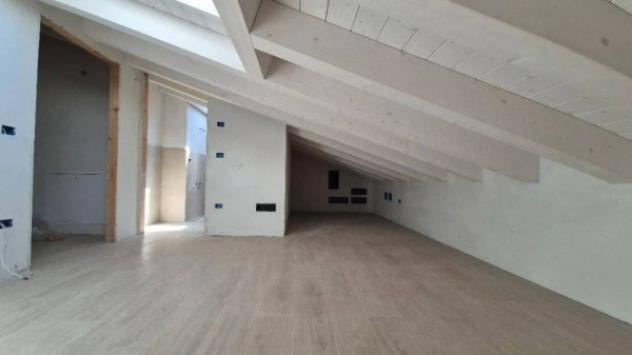 Immobile in asta di 198 m², box auto doppio in vendita a Affi - Foto 4