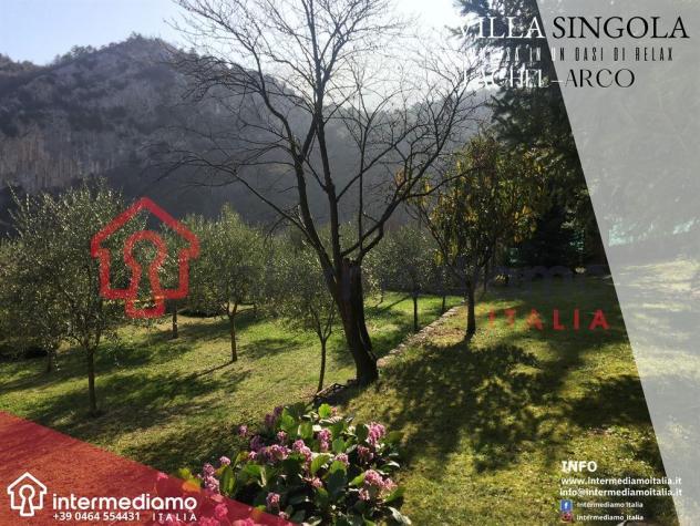 LAGHEL - VILLA INDIPENDENTE SU 2 LIVELLI - Foto 7