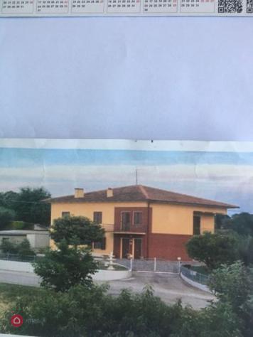 Casa Bi/Trifamiliare di 329mq a Urbino - Foto 9
