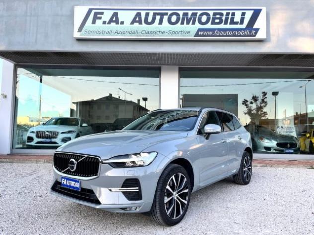 VOLVO XC60 B4 (d) automatico Core rif. 23779987