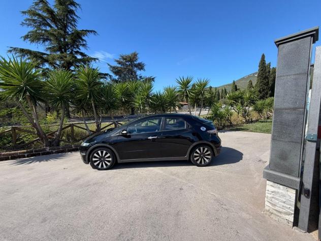 HONDA - Civic - 1.4 i-VTEC 5p. Elegance - Foto 2