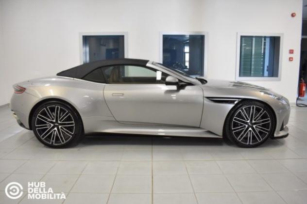 ASTON MARTIN DB12 V8 Volante Q rif. 23780409 - Foto 4