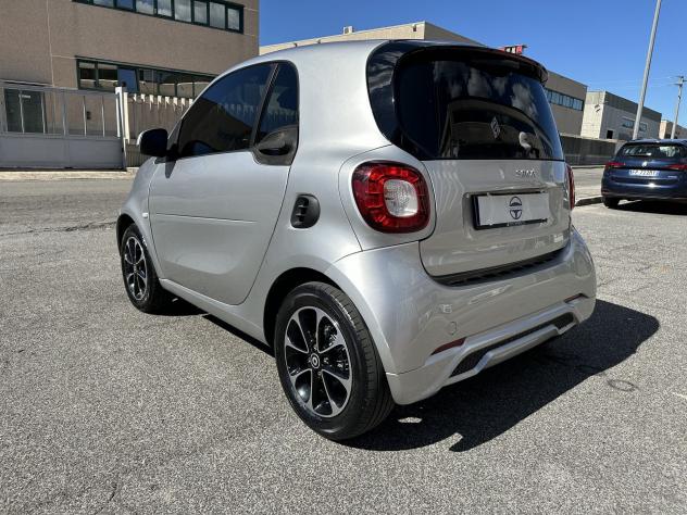 smart fortwo Fortwo 1.0 Passion 71cv - Foto 4