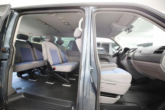 VOLKSWAGEN Caravelle 2.5 TDI/131cv PL 7Posti Full Full rif. 24140031 - Foto 7