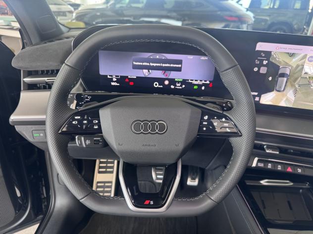 Audi Q3 TFSI 150 kW quattro S tr S Line Ed - Foto 10