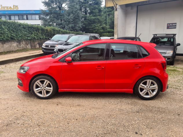 VW POLO 1.2 Benz. R.Line 5 porte - Foto 2