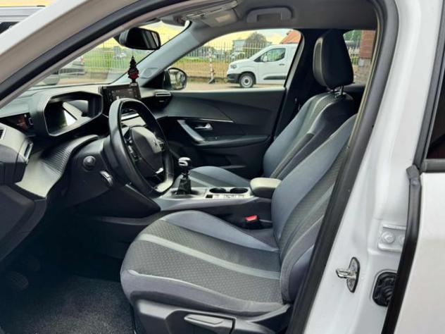 PEUGEOT 2008 Allure Pack unicaproprietaria tagliandata 130 CV rif. 23741816 - Foto 7