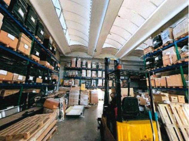 Immobile in asta di 605 m² con più di 5 locali in vendita a Arese - Foto 7