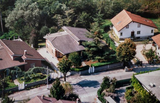 Villa di 400 m² con più di 5 locali e box auto doppio in vendita a Castiglione Torinese - Foto 2