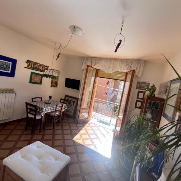 Appartamento in vendita -- Pitigliano (GR), zona nuova
In una tranquilla e comoda zona residenziale di Pitigliano, proponiamo in vendita un appartame - Foto 8
