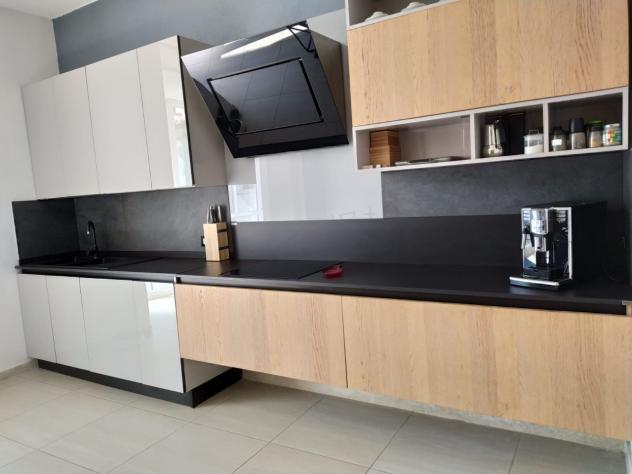 APPARTAMENTO di 5 vani e di 105 mq (VIAREGGIO) rif. VG191 - Foto 7
