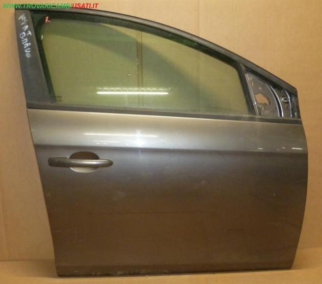 PORTA ANT.D. GRIGIO MEDIO MET. C/ALZ. E SERR.  Carrozzeria  Lamierati esterni  Porte  Porta ant. dx. FIAT - BRAVO - 01-12-2009 - 01-07-2015