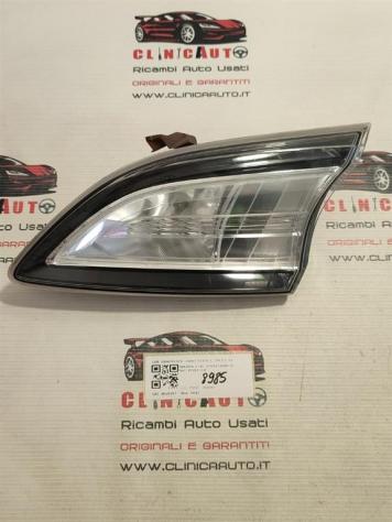 STOP POSTERIORE DESTRO INTEGRATO NEL PORTELLO MAZDA 3 Berlina Serie BBN7513F0 BBN7 513F0 (0913)