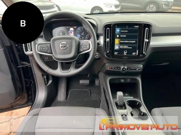VOLVO XC40 B4 AWD Geartronic Momentum Pro rif. 19104989