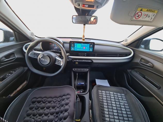 Fiat 600 Hybrid 110 CV DCT MHEV Business - Foto 9
