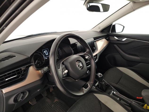 Škoda Kamiq 1.0 TSI 95cv BLACK DOTS - Foto 7