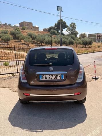 Lancia Ypsilon 1.3 MJT 75 CV Platino - Foto 10