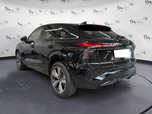 Audi Q3 Sportback TFSI 110 Kw S tronic S Line MATRIX LED CAMERA TETTO - Foto 2