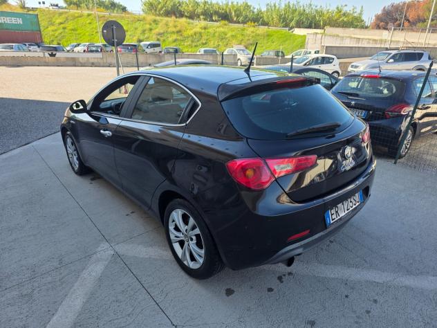 Alfa Romeo Giulietta 1.6 JTDm-2 120 CV Distinctive EURO 6 - Foto 7