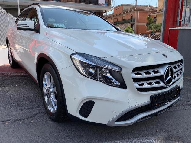 Mercedes-Benz GLA 200 VETTURA AZIENDALE KM CERTIFICATI GARANZIA 12 MESI - Foto 6