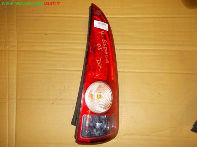 FANALE POST.D. RENAULT ESPACE / G.ESPACE (J81)  Parti elettriche  Fanaleria  Fanali  Fanale post. sx. RENAULT - ESPACE / G.ESPACE - 01-12-2002 - 01-04