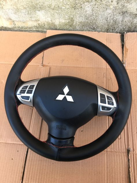 Volante con Air Bag / AirBag e comandi Mitsubishi Outlander 4x4 2.0 DI-D 2010