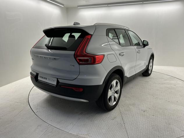 Volvo XC40 T2 automatico Momentum Pro - Foto 2