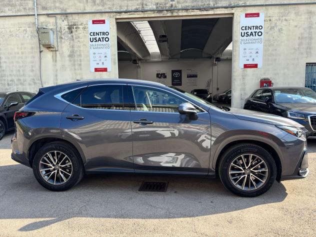 Lexus NX Hybrid Premium 4WD MY22 - Foto 5