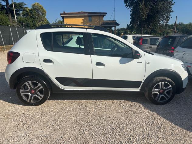 Dacia Sandero Stepway 1.5 Blue dCi 95 CV Techroad - Foto 4