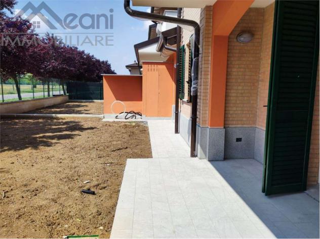 600 - BELLISSIMA VILLA CON GIARDINO! VENDUTA! - Foto 6